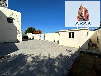 🏡 للإيجار السنوي – فيلا واسعة في مشيرف