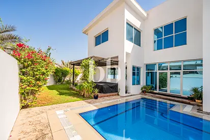 2 Adjacent | Spacious | 4 and 5 Bedroom Villas