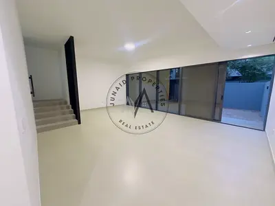 Corner 3 Bedroom Villa in Masaar only 150k