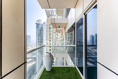 Furnished Studio | High Floor | Ready to Move In