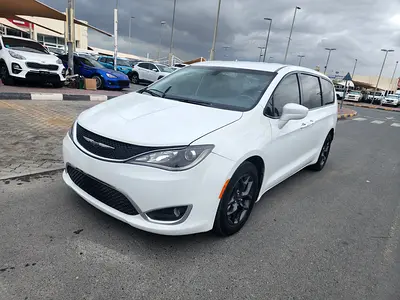 2020 Chrysler Pacifica Limited - American Specs - GCC Resale