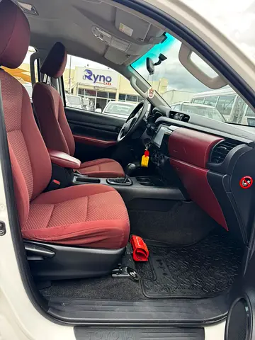 2021 Toyota HILUX 照片 8