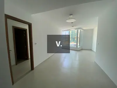 Lower Floor | Close to Metro | Great Sea View