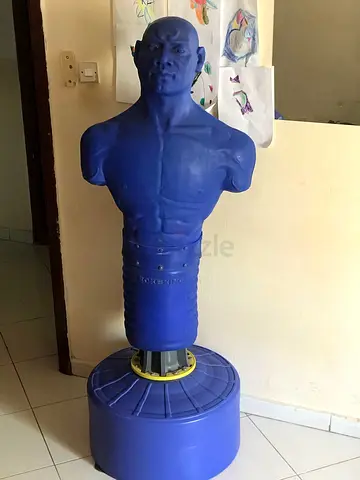 Freestanding Boxing Dummy / Punching Bag for MMA  Boxing Training