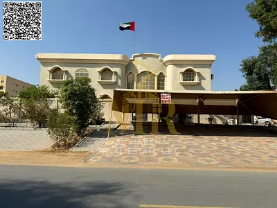 فيلا سكني تجاري – طابقين وروف | مساحة كبيرة | شامل الكهرباء والمياه والمكيفات