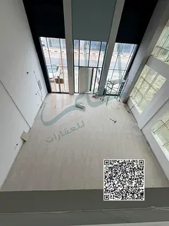 Trade showroom with mezzanine feature in Industrial Area 18