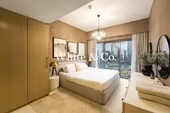 Burj Khalifa | High Floor | Modern