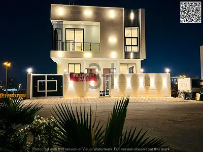Villa for sale opposite a garden, including registration fees, electricity, water and air conditioning.