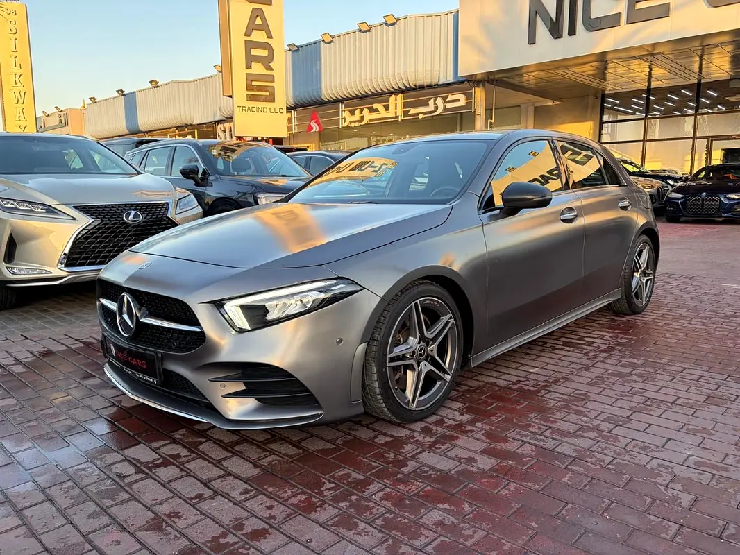 Mercedes-Benz A-Class 2019 — photo 1 of 14