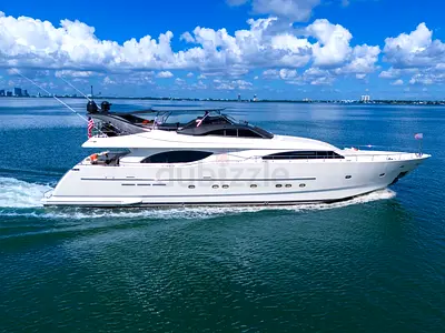 2002 Ferretti Yachts Custom Line 94