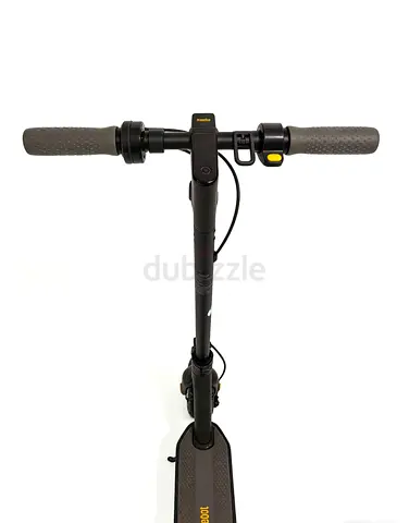 Segway Ninebot Max G30P electric scooter.Helmet Lock Electric air pump included