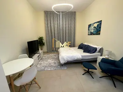 12 cheques | Near the metro | Vacant soon
