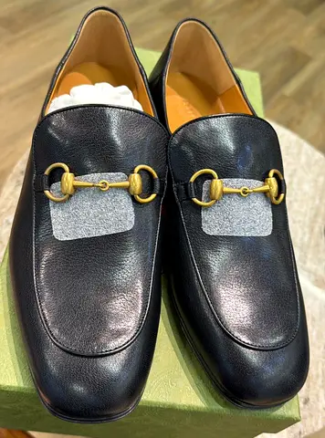 Gucci Black Leather Jordaan Horsebit Loafers - Size 43