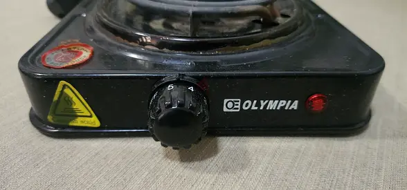 Olympia single-burner portable electric hot plate - used