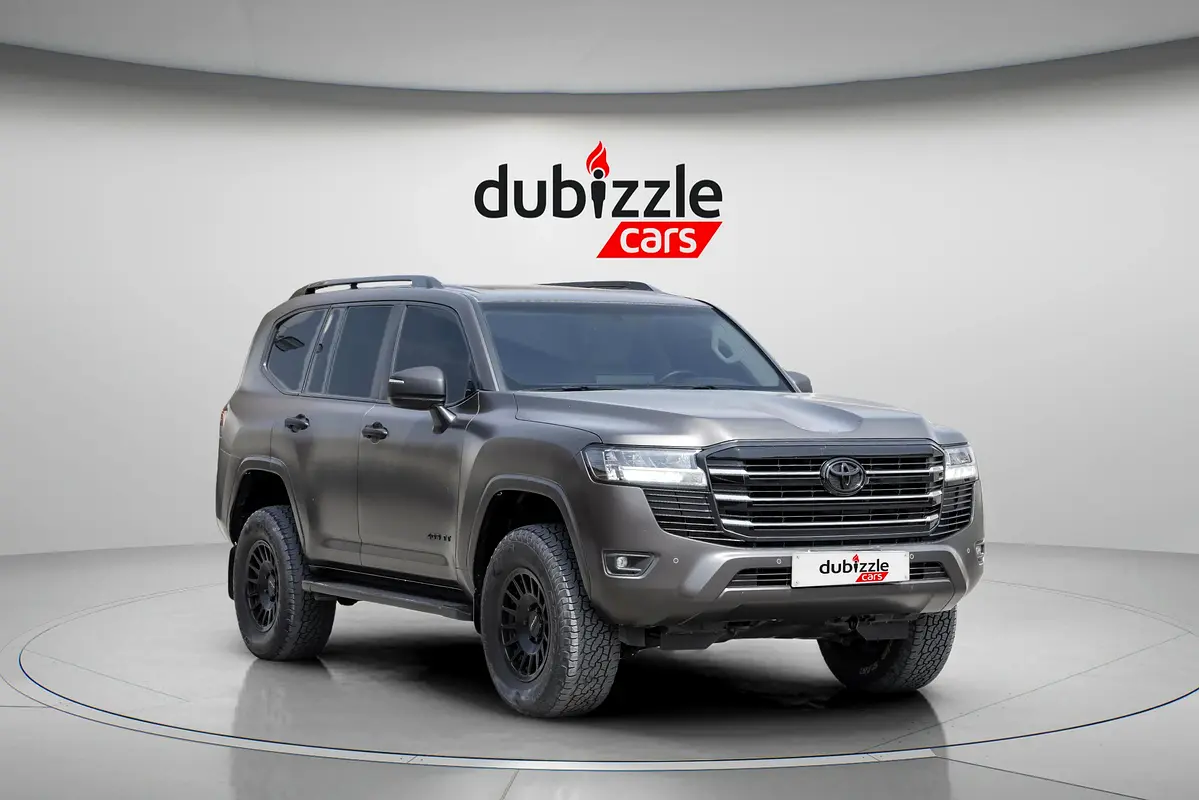 Toyota Land Cruiser 2024 — photo 1 of 16