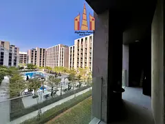 Luxury Living in the Heart of Aljada Fully Furnished 1BR with 2 Bathrooms &amp; Premium Amenities 