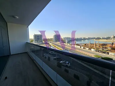 Modern 1 Bed for rent | Lagoon + QDM View