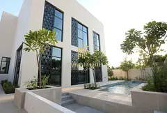 STRATEGIC LOCATION | FREEHOLD | 5% DP | COMMUNITY LIVING