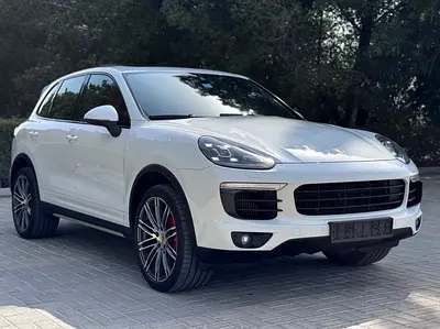 Porsche Cayenne S 2015 - GCC Specs - Perfect Condition