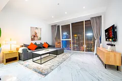 Waterfront One Bedroom – Canal &amp; Burj Khalifa Views