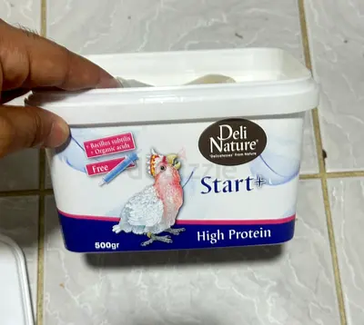 Hand feed formula for parrots small and big