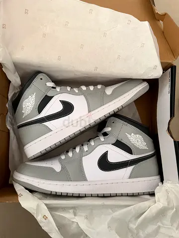 Nike Air Jordan 1 Mid – Grey/White/Black (Brand new, in box)  - size 43