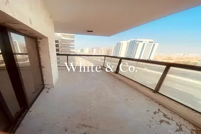 Brand New Unit | Spacious | Close to Metro