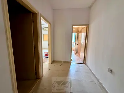 BEST DEAL ~STUDIO WITH SPLIT AC CLOSE KITCHEN INN-JUST 22K **