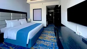 4 Minutes walk From Metro Washing machine available: call Now! All bills Free