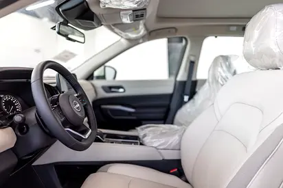 Nissan Pathfinder SV, миниатюра 5