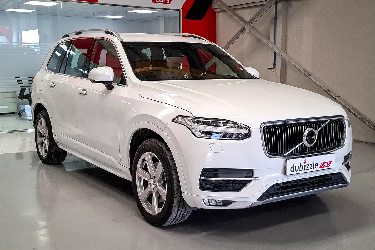 Volvo XC90 2019 — photo 1 of 15