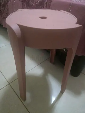 Small round plastic chairs(3NOS)- used