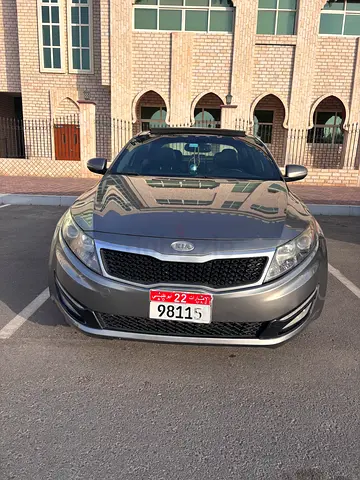 2013 Kia Optima SXL (Top of the line) For urgent sale