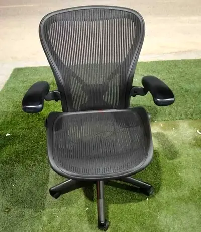 For selling Herman Miller Aeron Ergonomic Office Chair size B and C Fully Loaded