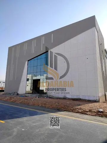 A great opportunity for companies and investors looking for a high-spec warehouse in a strategic industrial location. The property is located in the