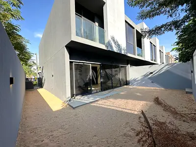 CORNER/BRAND NEW/3BHK ALL MASTER ROOM/JUST 135K