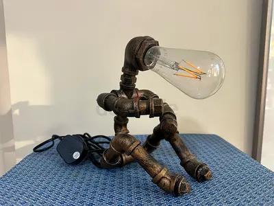 Vintage Table Lamp Retro Industrial Iron Water Pipes Robot Table lamp Steampunk Desktop Light,