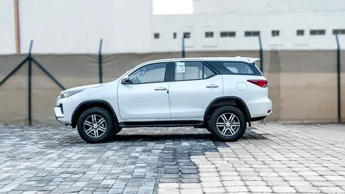 Toyota Fortuner, миниатюра 4