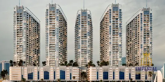 🏡 شقة غرفة وصالة للبيع في Ajman Creek Tower 4 بعجمان، موقع مميز على الواجهة المائية، تشطيب فاخر، بلكونة بإطلالة رائعة، مناسب للسكن او الاستثمار