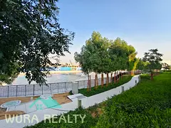 SINGLE ROW SEMI FURNISHED DIRECTLY ON LAGOON READY TO MOVE IN