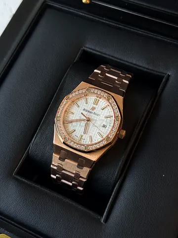Luxury Audemars Piguet Rose Gold Watch