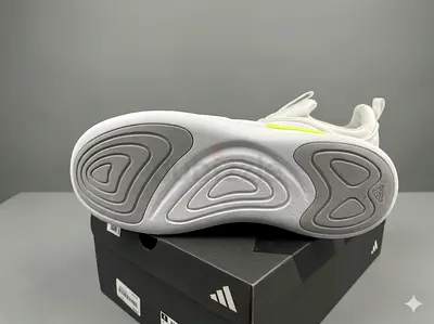 Adidas Adistar 2M 11US