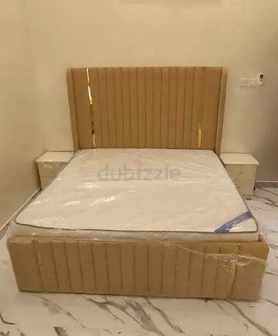 Stylish Brand new Queen size bed with medical mattress Queen bed for sale