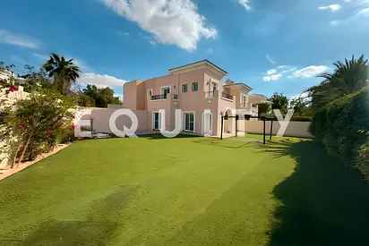 Huge Plot | Vacant | Lake View | Ready to Move