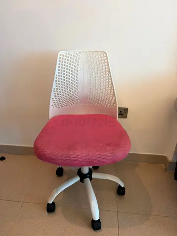 Pink and white swivel study chair - good condition