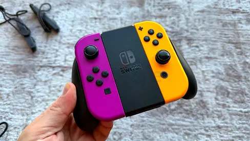 Nintendo Switch OLED + Accessories + 128 GB microSD