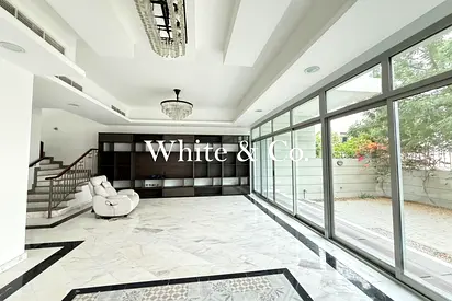 Landscaped | Single Row | Study + Maids