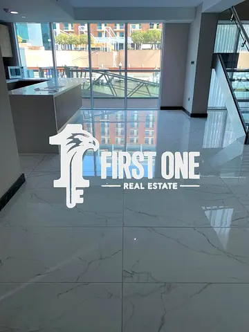 Duplex with Water Views | Vacant | Book Now