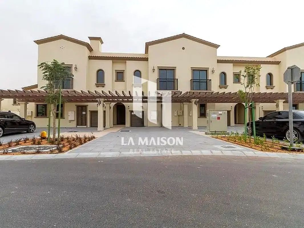 Hot Deal | 3BR + M Townhouse | Bloom Living