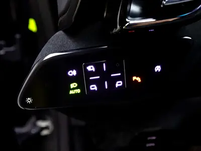 2021 Ferrari ROMA — миниатюра 15